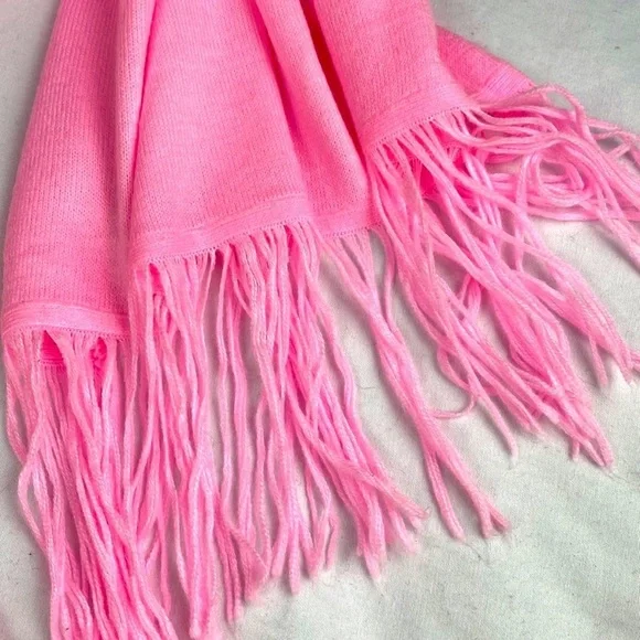 Buttery soft cashmere feel scarf with fringe Barbiecore Barbie pink bubblegum - Picture 3 of 8